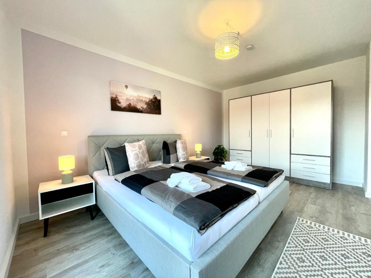 Rooftop Apartment *